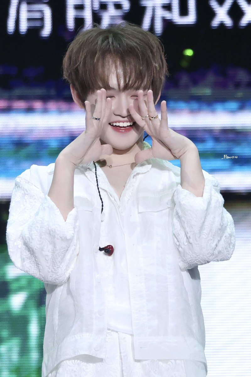 _Fleur1122's tweet photo. 260705 FM

#천러 #辰乐 #CHENLE #NCTDREAM https://t.co/xQ9OF4VFBO