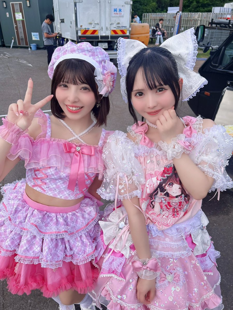 yuipon_kisaragi's tweet photo. のんふぃく！さんの恋星はるかちゃん💕
とお写真撮ってもらいました🎀

可愛すぎます🥹🩷
めちゃくちゃ緊張してたけど、すっごい優しくて💭💭お顔パフォーマンスも全部大好きです♡ https://t.co/3NG2gy0u0O