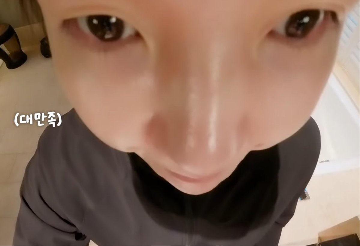 InMyHYYH_'s tweet photo. KSKKSKSKSKSKSKSKKSSKSKKSSKKSKSKSKSKSKKSKSKSKKSKS
YOONGIIEIEIEIIEIEUUEIEIEIEIIE
BOONGIWIIEIEIEIIEIEIIEIE
CUTUEUEUEUUEUEUHEHEUEHHE https://t.co/EATQYdgNin