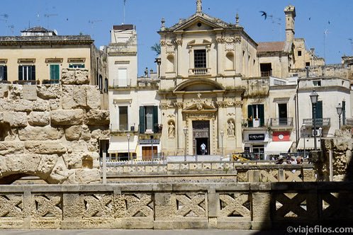 viajefilos's tweet photo. 🏛️ Lecce nos conquistó desde el primer paseo.

Barroco, plazas monumentales, iglesias espectaculares y una gastronomía que enamora. Para nosotros, una parada imprescindible en cualquier ruta por Puglia.

📍 Descubre todos nuestros consejos en Viajefilos 👉🏻 https://t.co/Pk0IKtllXt https://t.co/buKivWnKSQ