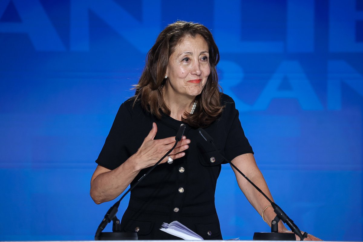 Rajavi_Iran_E's tweet photo. No Silence for the Brave: @IBetancourtCol Condemns Western Complacency and Honors Iran’s Resistance Units
⬇️
https://t.co/024YNs6CIE
In a stirring and passionate address at the recent gathering for Iranian #freedom, former Colombian Senator and presidential candidate Ingrid Betancourt delivered a powerful indictment of the Iranian regime's brutality and a sharp critique of Western diplomacy.
#NCRIAlternative