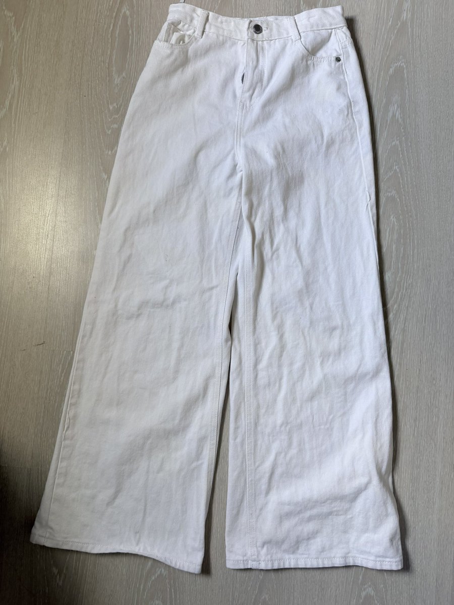 clothes_1718's tweet photo. TooHotToHeal (S) เอว25-26
Sugar milk 
390฿. ตน มีรอย เลอะ เอาไปแช่ไฮเตอร์ https://t.co/sTSFtcMGgY