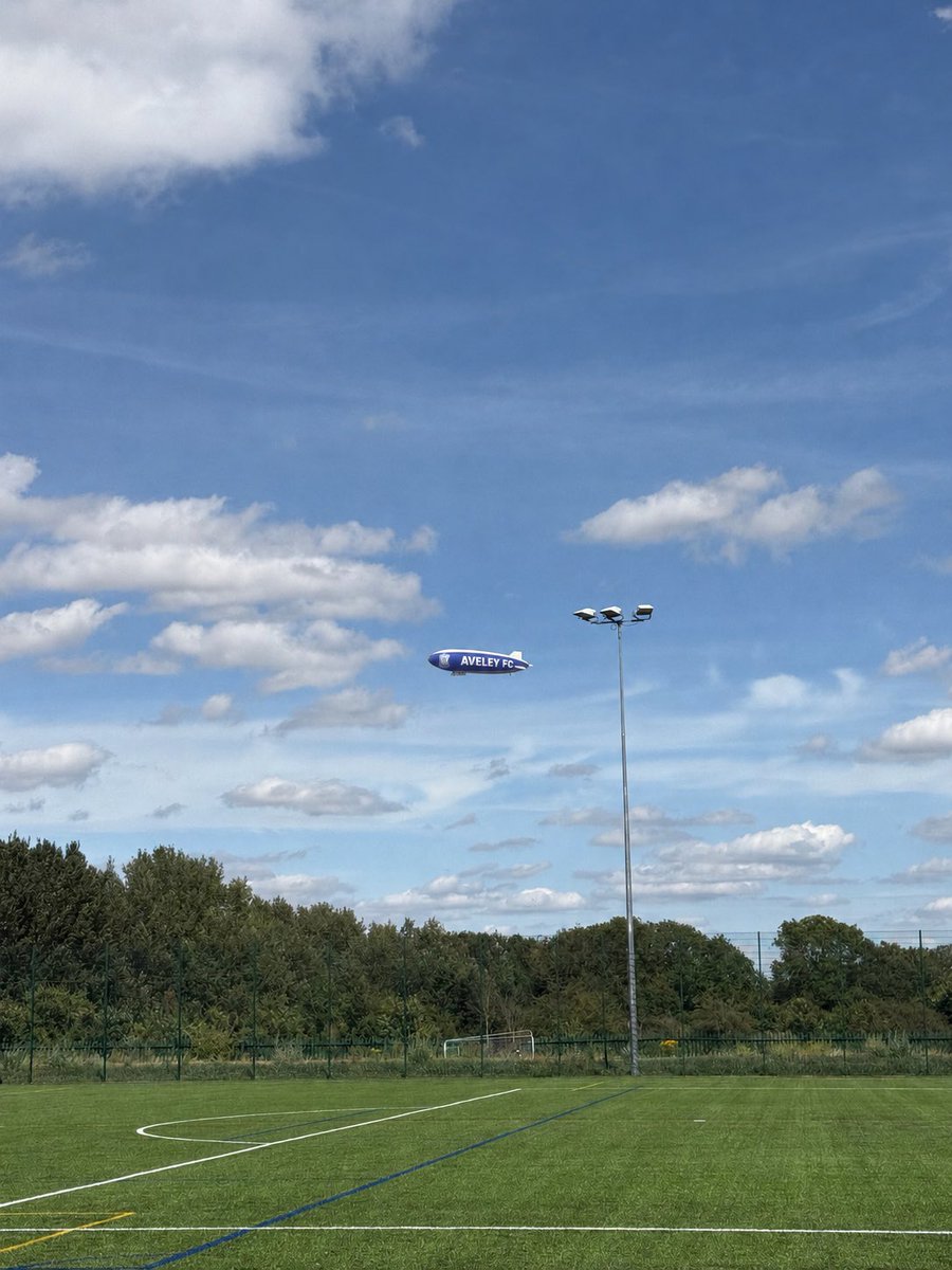 ParksideStadium's tweet photo. A change of livery for the @goodyear hovering over @ParksideStadium 🛸
#AveleyFC | #ParksideStadium https://t.co/10No9AbQXB