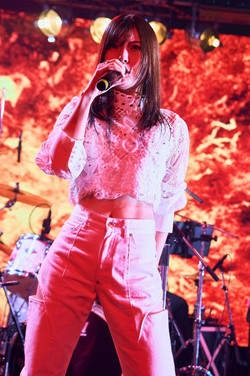 sasamako1's tweet photo. 7/6(月)
ASCA Music Entertainment
打刻ばっちりOK👍🏻#AME
ASCA「DIVE」
https://t.co/bTYtyjQTjH
7/24(金) 18:00~
台北公演 販売開始
7/31(金)~8/2(日)
#AnimagiC 2026🇩🇪
8/22(土)台北 #FF47
9/26(土)KSL Live World 2026
#ASCA_RemedyTOUR
10/25愛知 11/14台北
11/23東京 12/20大阪
#ASCA_9th https://t.co/xZY7lVA5uF
