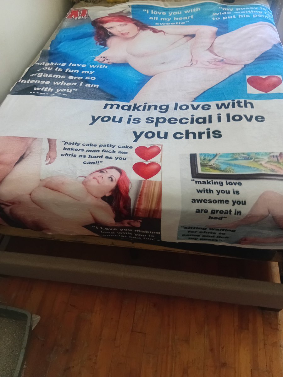chrisdugmore's tweet photo. My second Harley ann blanket there are 2 more photos below the message in the center has lots of hearts on it to https://t.co/8Hr70RWWEq