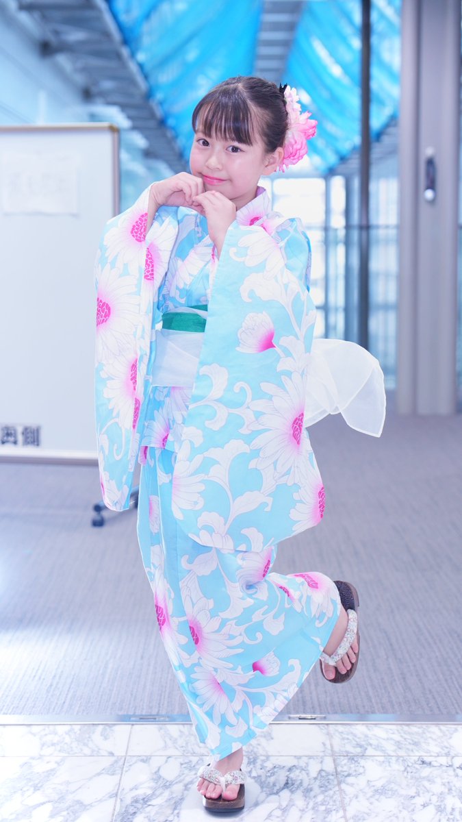 2/2) 曰く、背中はキャンディ？ #まいまい #JETRABBIT