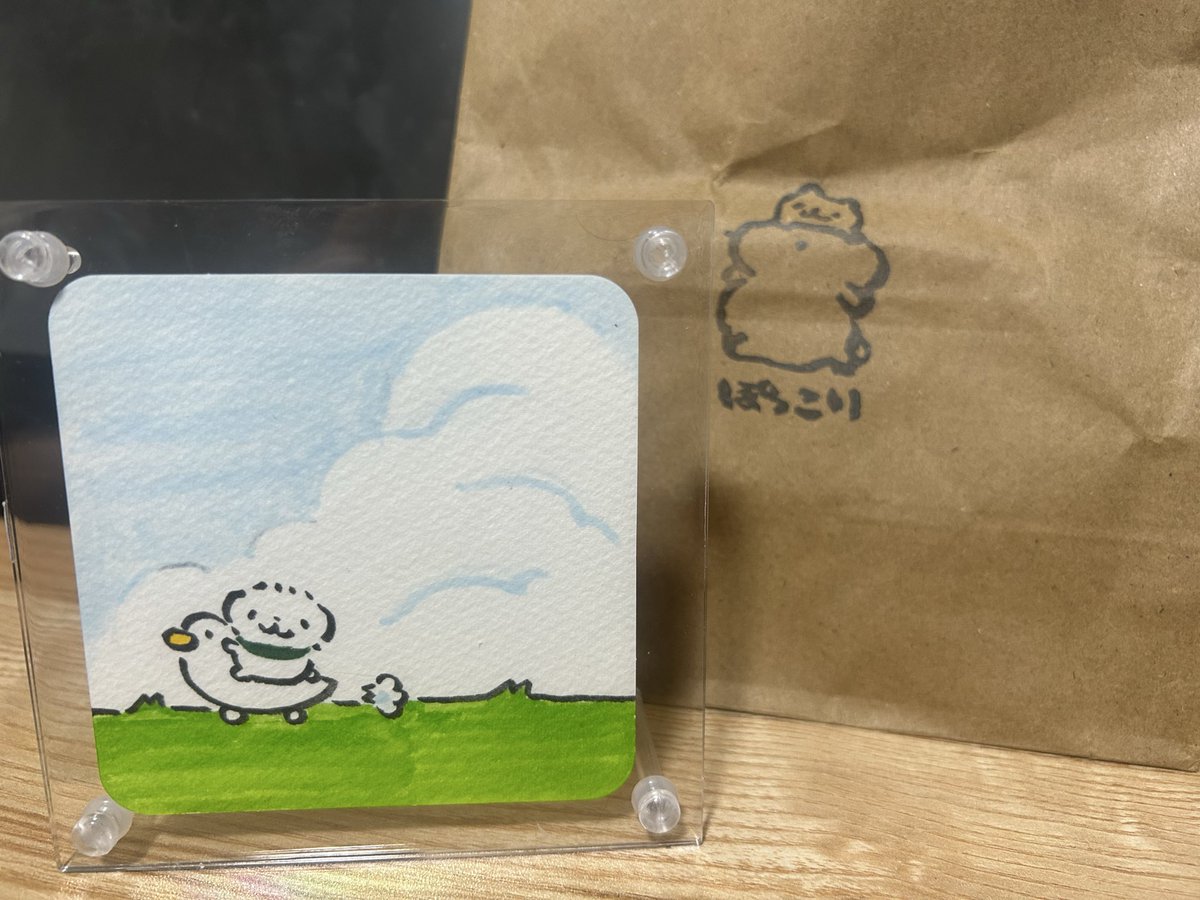 ao123450's tweet photo. @im_nerdog さんのリクエスト原画展に行ってきました！！
アヒルさんに乗ってるNERDOGを描いて貰えて感無量…😭💗
グッズも無事買うことができ、家に可愛いが増えてハッピー🎶🎶 https://t.co/yVUy2ZW7ql