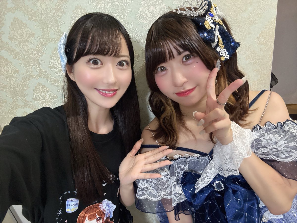 miimi_chuuu_'s tweet photo. りおぴ卒業＆生誕からの祭ちゃん生誕祭
ありがとうございました！！

それぞれ3曲ずつコラボ披露したよ〜😽
2人とも改めておめでとうっ🫶

みーみ推しやお話来てくれた方も
会えて嬉しかったです💓💓 https://t.co/zCunKcThQF