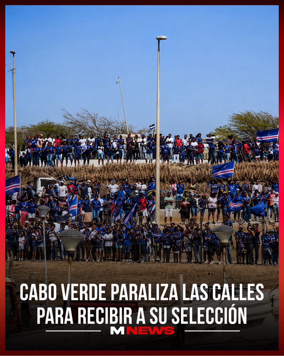 Moluskein's tweet photo. Miles de fanáticos salieron a las calles y al aeropuerto para darle la bienvenida a la selección de Cabo Verde tras su histórica participación en la Copa Mundial de la FIFA.

Aunque quedaron eliminados en la ronda de 32, los Tiburones Azules hicieron historia al disputar su primer Mundial y conquistaron el cariño de su país, que los recibió como verdaderos héroes.

#MoluscoNews