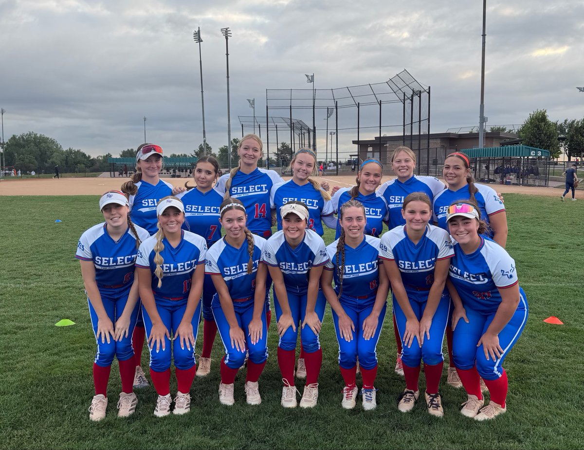 SelectFPVasquez's tweet photo. Championship Sunday @ Litz Park! Time to compete! @ejonesrockchalk @TCSFastpitch https://t.co/2CoaKqnEb9
