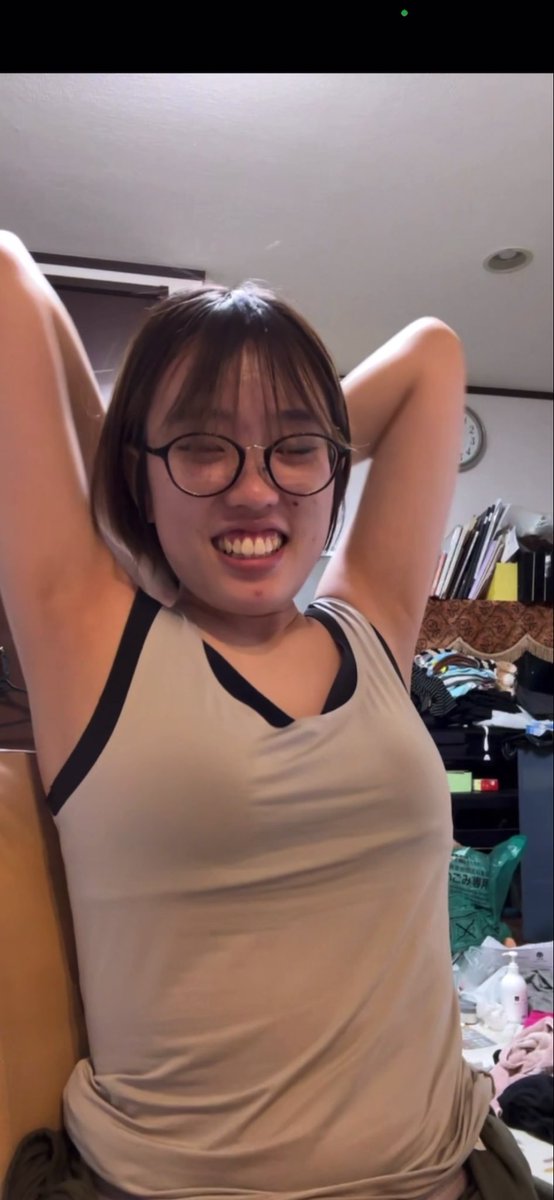 itigatukk's tweet photo. ブス彼女の顔見られて罵倒とか添えとかされたい💕dmきてください💕💕
コラとかAIとか晒しとかもお願いします💕💕

#オナペ晒し　#オナペ　#彼女晒し https://t.co/mHaIaR20R5