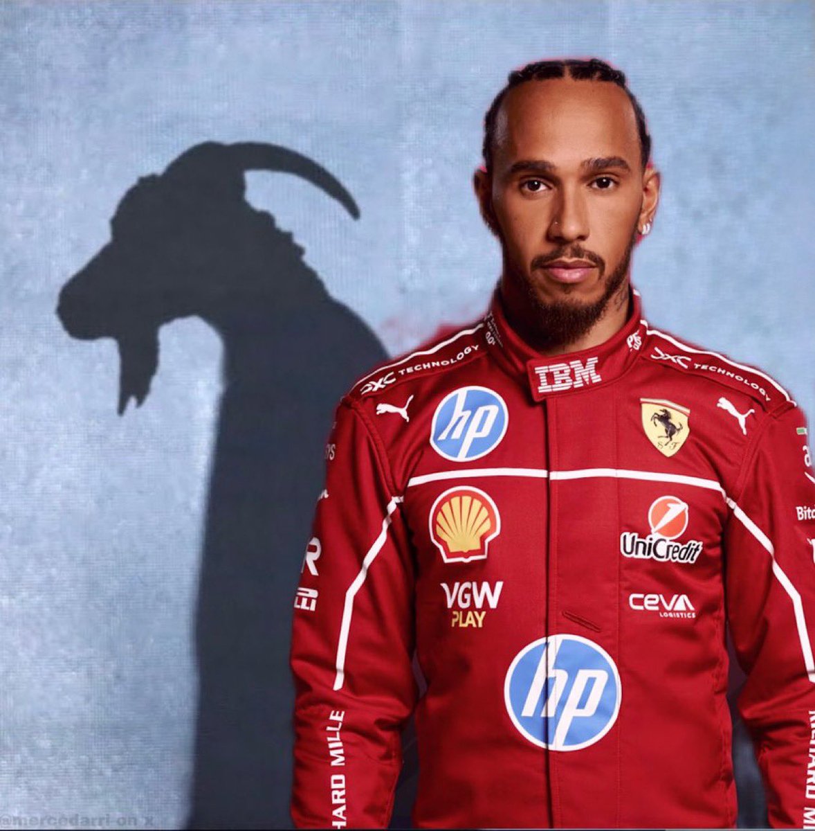mercedarri's tweet photo. LEWIS HAMILTON HAS BROKEN THE RECORD FOR MOST AMOUNT OF PODIUMS (207) PREVIOUSLY HELD BY LEWIS HAMILTON (206) https://t.co/F24faRvrtd