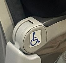 Chief117Br's tweet photo. - Quero uma passagem.

- Qual seu nome?

- Renan Santos futuro presidente do Brasil https://t.co/DH7EYOAkYc