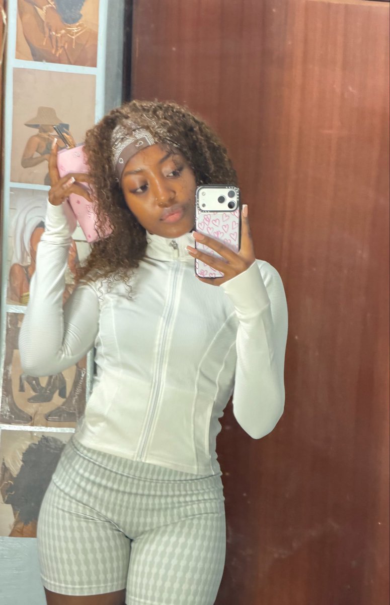 KatheuNzyimi's tweet photo. Reset🧉 https://t.co/pJRbBWYXD6