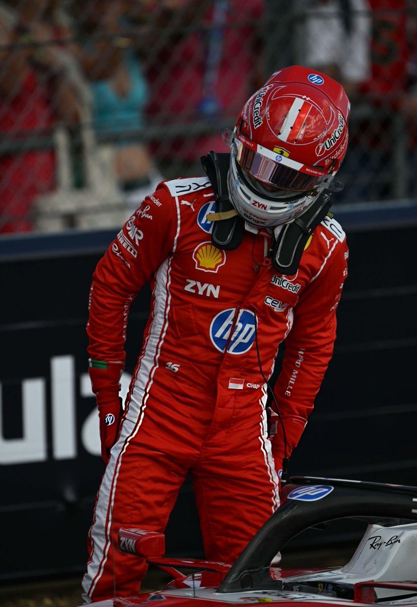 TinoCLeclerc's tweet photo. ¡¡¡CHARLES LECLERC GANÓ EL GRAN PREMIO DE SILVERSTONE!!!

JAKWJQKWKQKWKWKWKWKJWKQKAQKAKKASKKSWK VAMO CARAJOSKEKAKSJSKAKSKSKSKWKWJWKWKQNWNWNWJWJWJQJSKWJWJWJJWWJWJ https://t.co/X8rLPbTquu