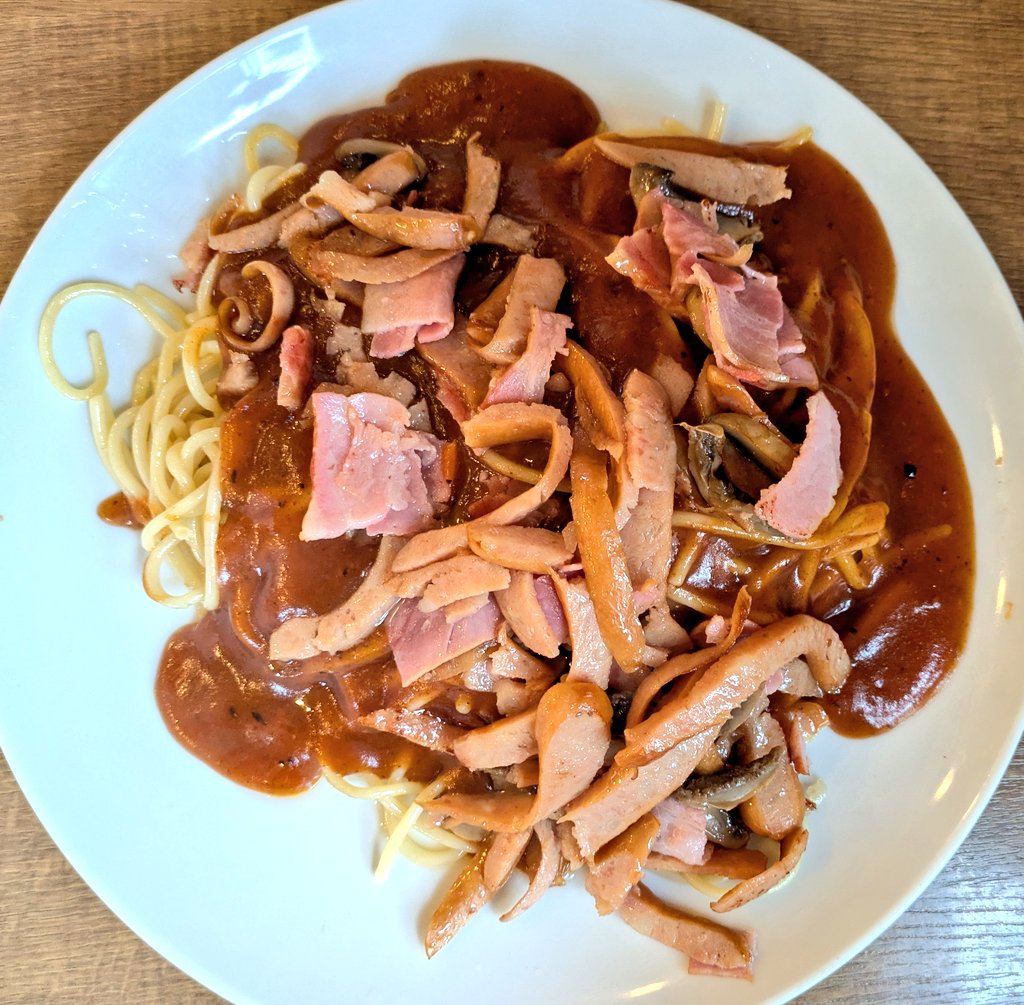 kaoran33's tweet photo. 今日のお昼は〜あんかけパスタに
久しぶりにあんかけパスタを食べたけど〜ここのお店のは美味しかったな
レギュラー麺350g食べきれず😂
#パス太あんかけ亭
#愛知県
#春日井市
#あんかけパスタ 
ミラネーズ1,050円
アメリカン1,100円 https://t.co/GN0za67tqA