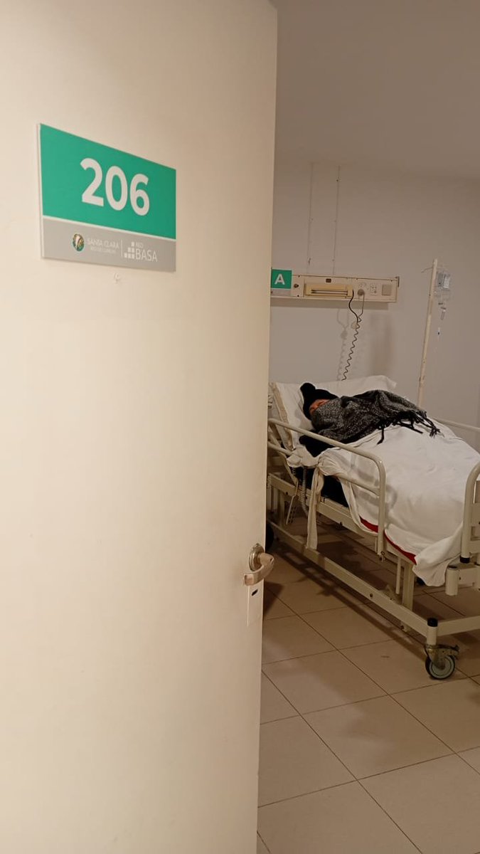 andres2957's tweet photo. Mí suegro falleció hoy a las 9.15;en lo a Clínica Santa Clara de Morón,que deja mucho que desear,@PAMI_org_ar espero que allán tomado la denuncia. https://t.co/37m47VTOWj