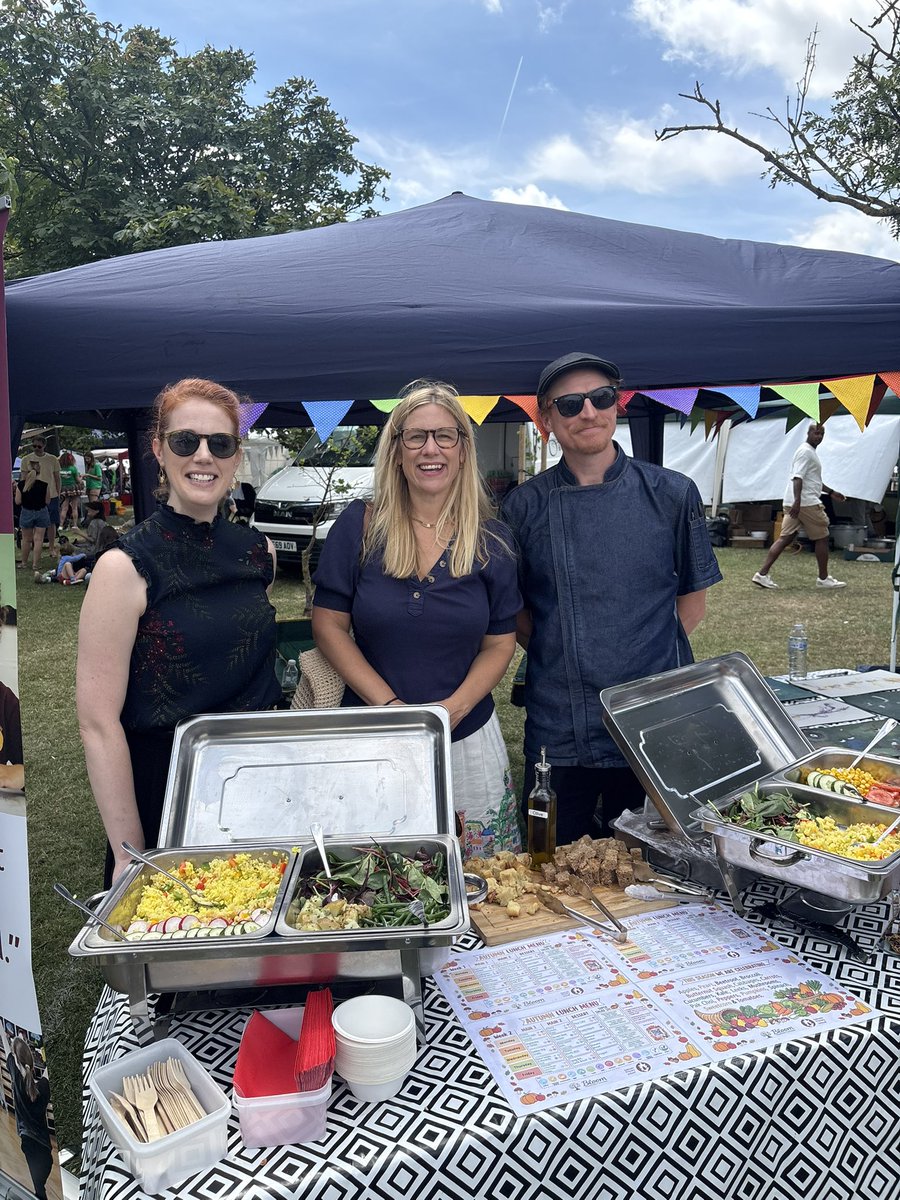 elliereeves's tweet photo. Lovely time at the Blythe Hill Festival this afternoon! 

Brilliant food and music and lovely to speak with so many of our great local businesses and charities as well. https://t.co/6YQmV3N09x