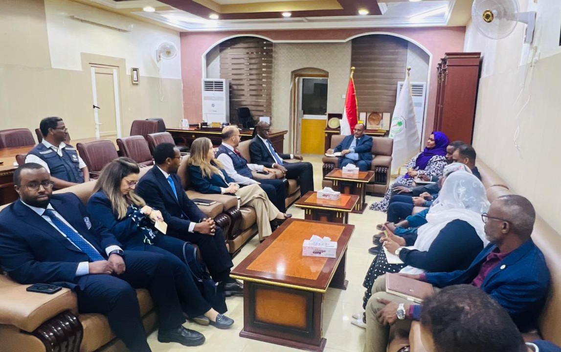 UNHCRinSudan's tweet photo. The war in #Sudan🇸🇩 displaced millions and devastated health services.

UNHCR's @RaoufMazou and @WHO are on a critical joint mission, engaging with authorities, partners and communities to highlight the crisis, improve health care access and advance inclusive health systems. https://t.co/4IHnP5i1q6