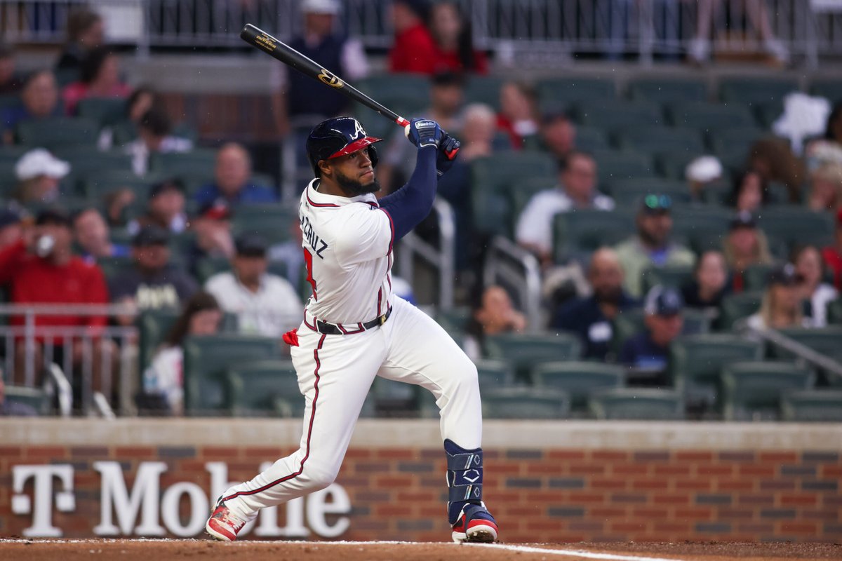 mlbtraderumors's tweet photo. Phillies Designate Jean Cabrera, Sign Bryan De La Cruz To MLB Contract https://t.co/jWuWAozCQw https://t.co/lL0aORRVSs