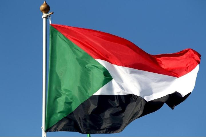 m_alfadel311's tweet photo. ليس حبُّ الوطن في الكلمات وحدها، بل في المحافظة على إرثه، واحترام تاريخه، والإيمان بأن مستقبله يستحق كل جهدٍ صادق.
#السودان #هوية_السودان https://t.co/dwvjoRTKOL
