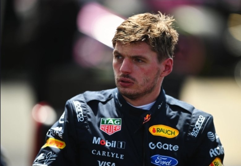 verstappenews's tweet photo. And it's confirmed

Max crashed again due to the same problem with the rear wing, like last week in Austria. https://t.co/w5lHHBJYSQ