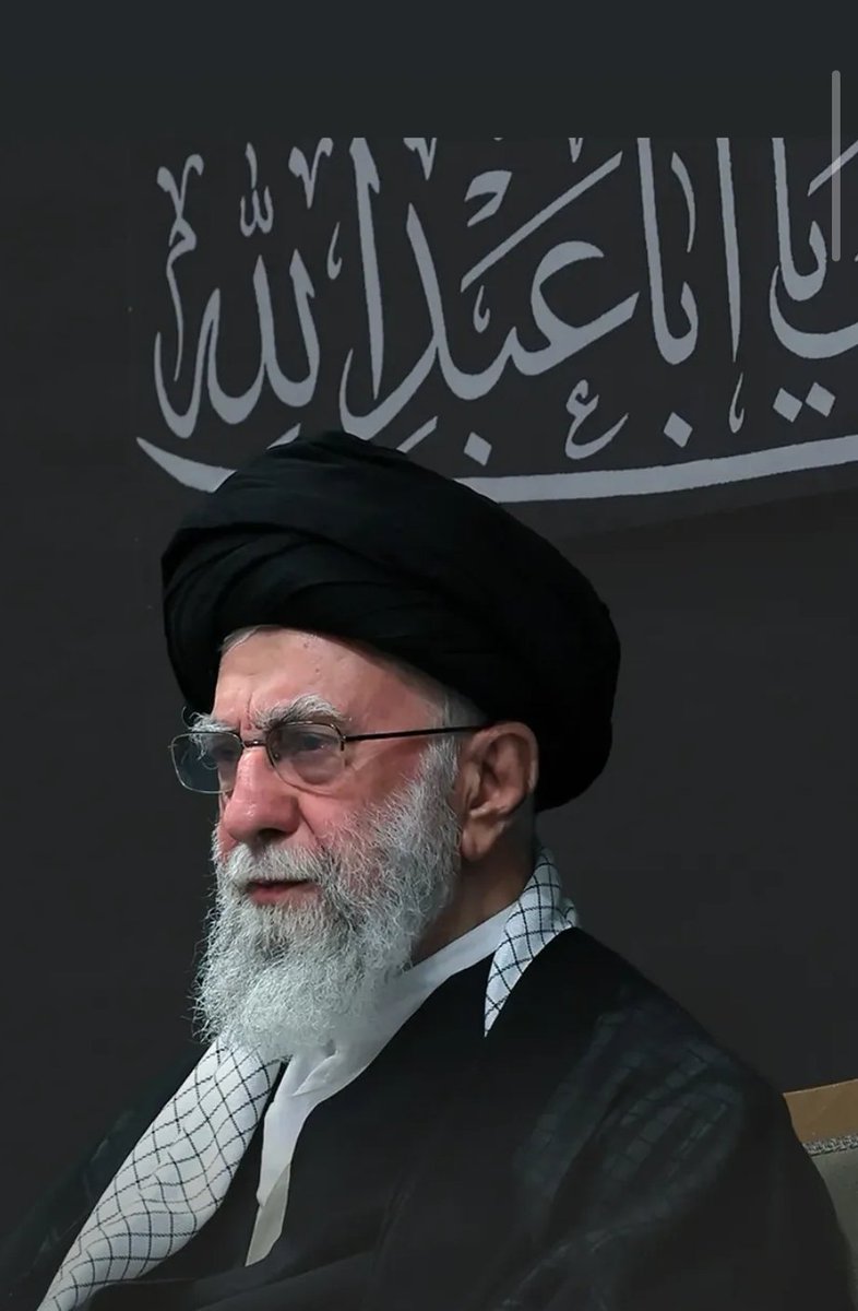 hajnader313's tweet photo. یه جمله به امام شهیدت بگو......
قطعآ می‌شنوه https://t.co/E0kIrtw9V3