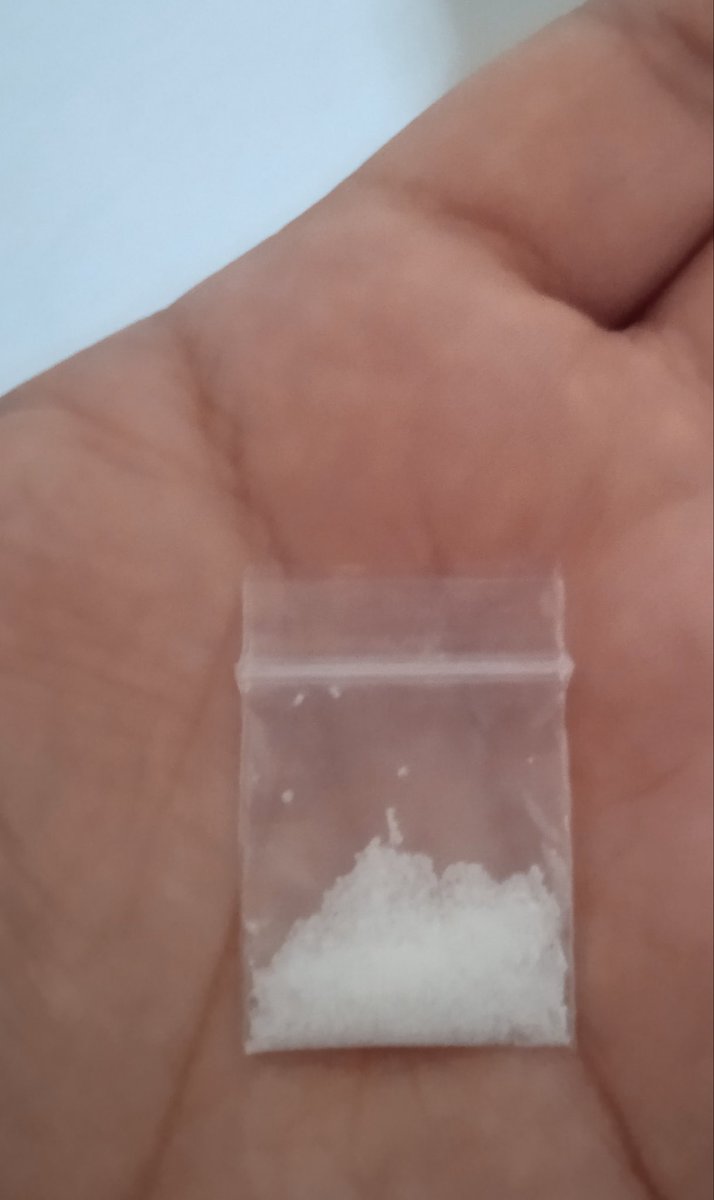 fernandagz67's tweet photo. Rico rico 🫪 

#cri  #drugstwt #meth https://t.co/4WMv27VkxC