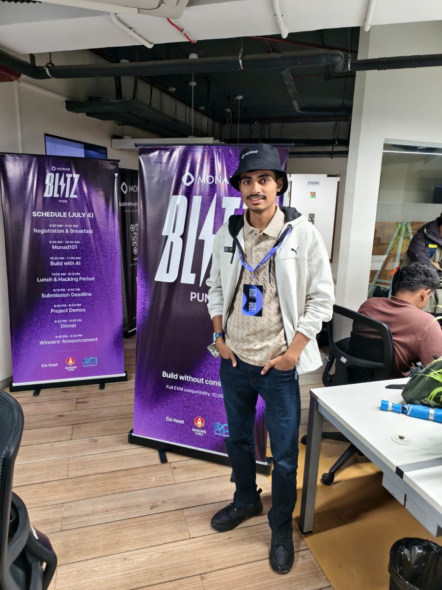 Adity0ux's tweet photo. Sneaked into Monad Blitz V2 Pune😁 https://t.co/EJyperj2Ii