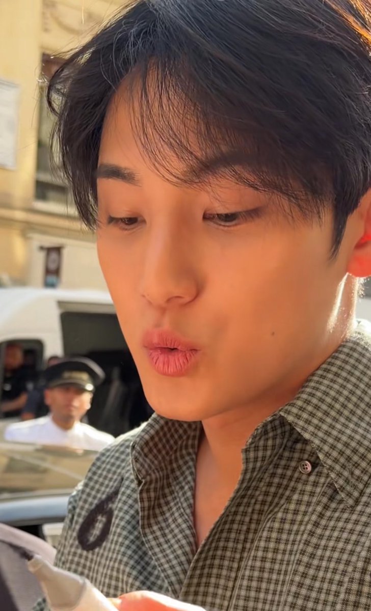 gyumin997's tweet photo. he look so good 😘 https://t.co/CNyMAWYyFl