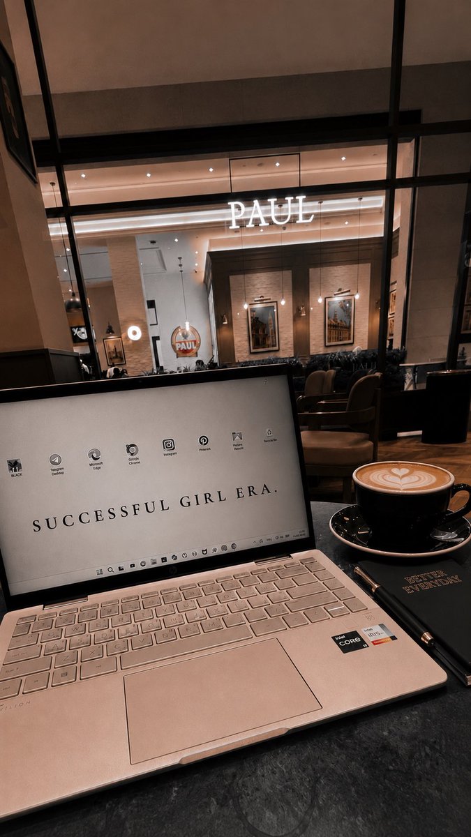 elegance_E_'s tweet photo. حنا مع اللي مشترينا ما نلف و لا ندور ..
و نحب خشمه لا لفى لو كان غايب له سنه 

و اللي يدور زلتي مابين صدق وبين زور 
مدري وش اللي شاغله فيني ومني واشحنه 

بالله لا جاني ترى ماني على اشكاله صبور 
و ان كان ماوده يجي لا تحايلونه باللعنه ..

. https://t.co/kz9dcK1YPO