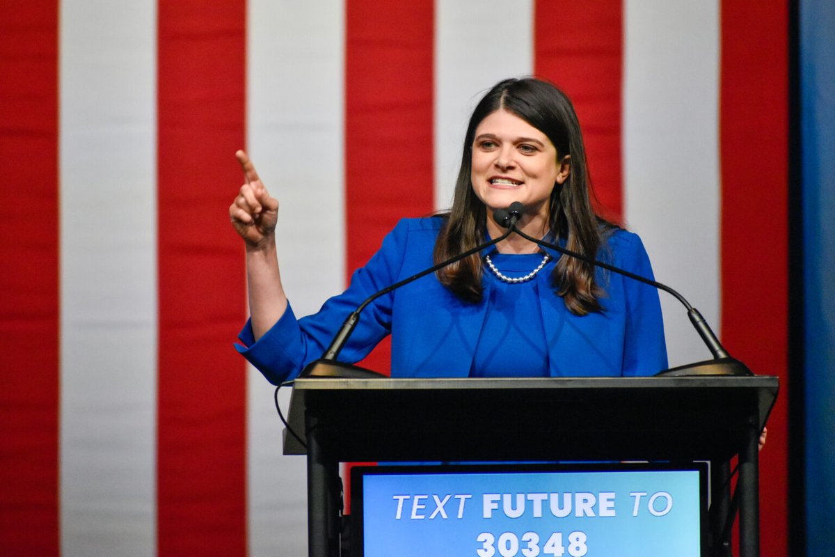 PpollingNumbers's tweet photo. Senate poll - Michigan (Mcmorrow Voters - 2nd choice)

🔵 Stevens 55%
🔵 El-Sayed 25%

Data for progress #B -  LV - 4/8 https://t.co/zp0RAGYMma