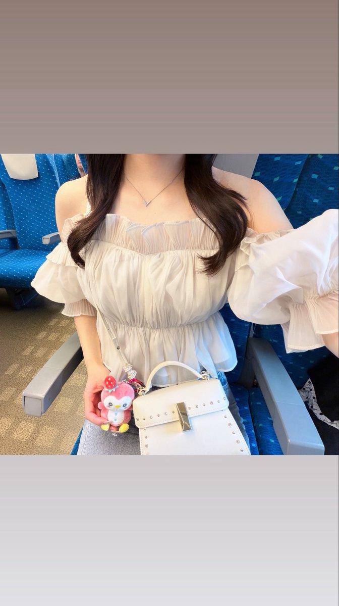 luv_tkmkn's tweet photo. 2026.07.05
　 ︎︎ ︎︎ ︎︎ ︎︎ ︎︎ ︎︎ ︎︎︎︎ ︎︎ ︎︎ ︎︎ ︎︎ ︎︎ ︎︎ ︎︎ ︎︎ ︎︎ ︎︎
👧🏻拓実くんのためにかわいくしてきたから褒めて！
🍓うんかわいいっ
　
きゅるきゅる上目遣いからのかわいいは破壊力やばすぎて( TᴖT )💘

 #JO1オフライントーク会 https://t.co/9LbbHUa0Yg