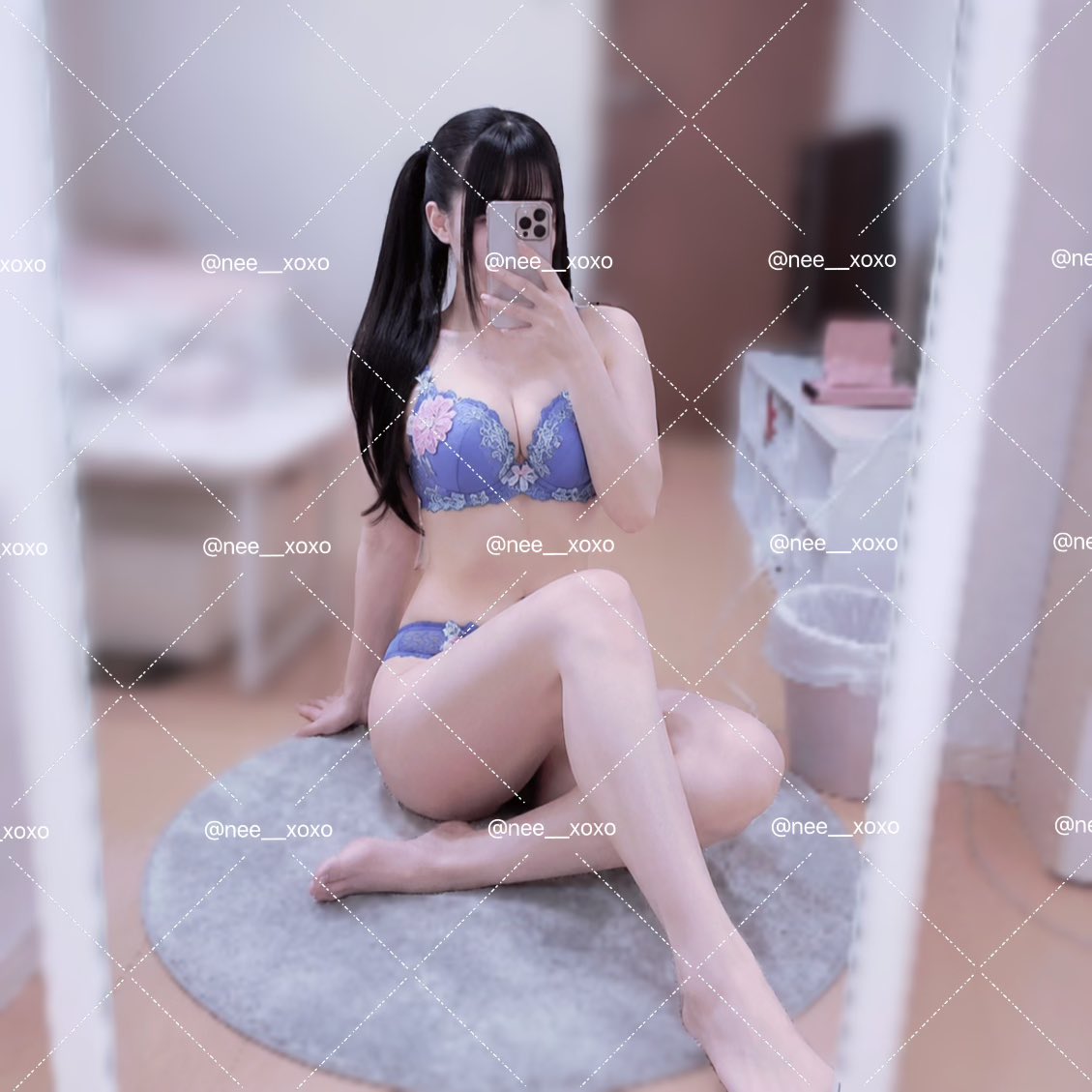 nee__xoxo's tweet photo. 新しい下着買ったけどなんか、うーん。
どう、、、？ https://t.co/H6LNW0v5nn