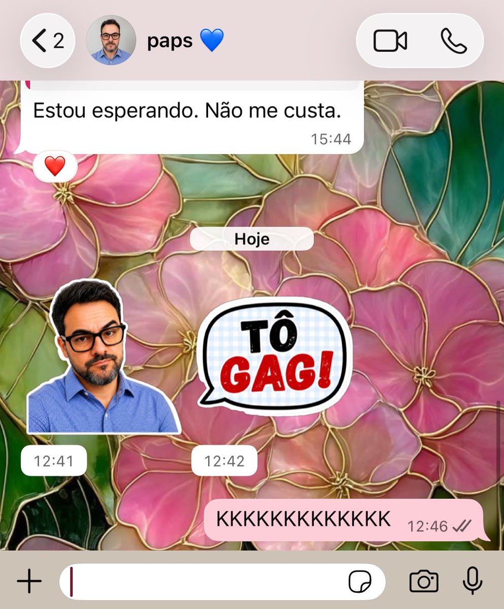 jinniepixie's tweet photo. meu pai aleatoriamente em um domingo a tarde enquanto estamos na academia https://t.co/PcZy0AxbNO