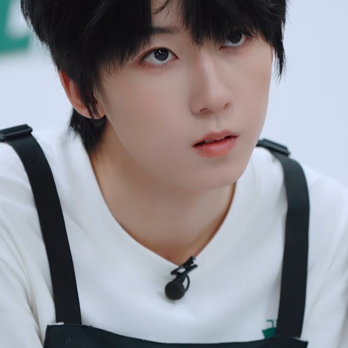 chaldeee's tweet photo. 양보원 얼굴 왤케 좋음 ㅁㅊ https://t.co/PpuJ5tgcM4