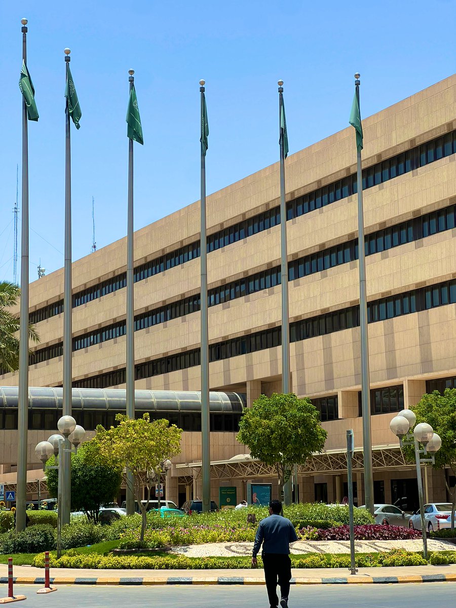ruzasl1's tweet photo. Day 1 of my summer training at KFMC!
 I’m so excited for this new opportunity🗣️💫🩵 https://t.co/m4SvrIVhYN