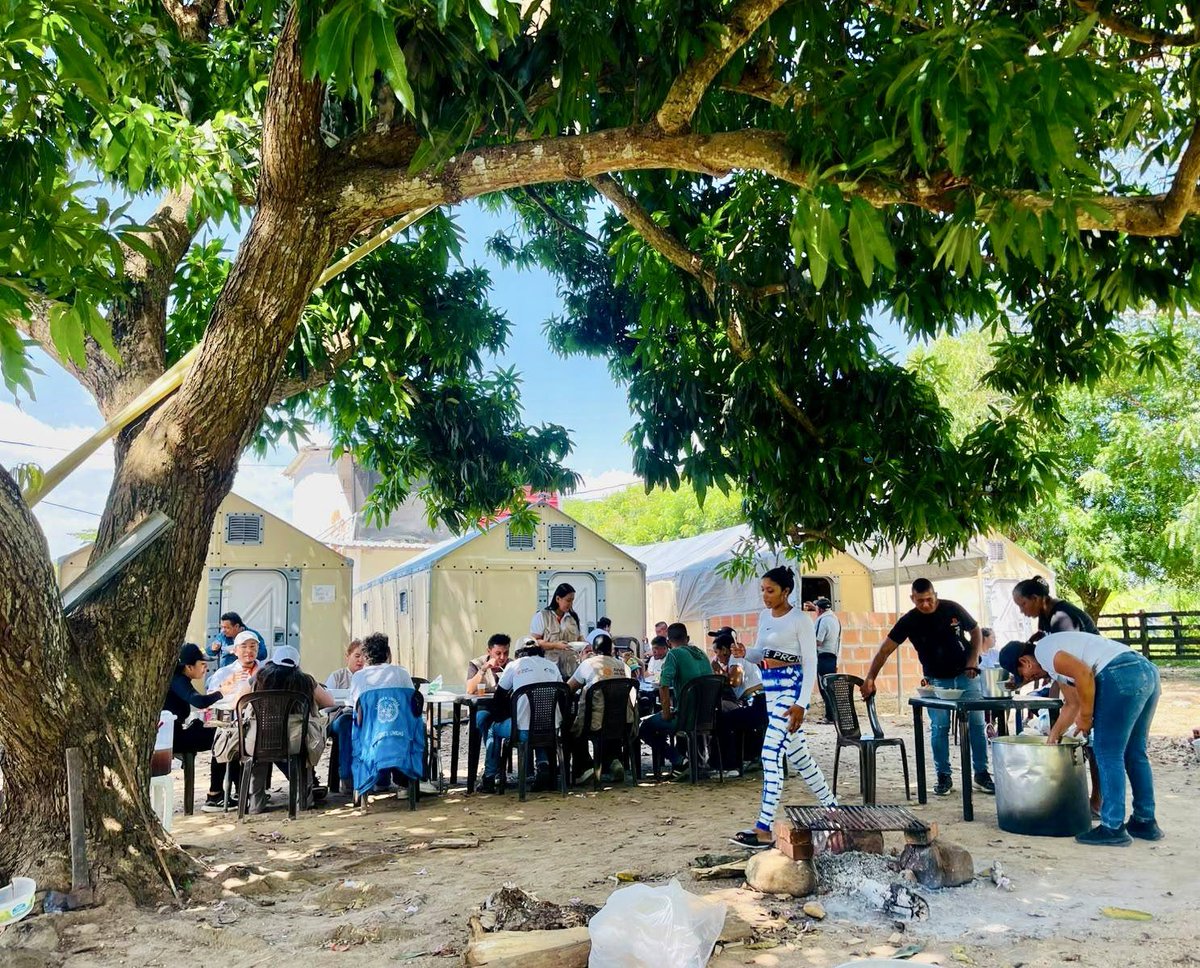 MisionONUCol's tweet photo. En la zona rural de #Cúcuta, Ayuda en Acción llevó a cabo una jornada de fortalecimiento asociativo junto a la cooperativa COMPROCAT, un espacio diseñado para impulsar el trabajo colaborativo y el crecimiento organizacional, con acompañamiento de @MisionONUCol. 🧵 https://t.co/IMZ4PRXamg