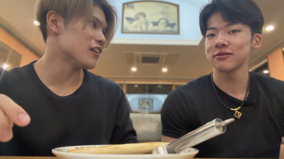koupyaro's tweet photo. https://t.co/A1adNYoZWn 細マッチョのVlog

#筋肉　#胸筋　#細マッチョ　#腕　#腹筋　#バキバキ https://t.co/PdhTKvP6py