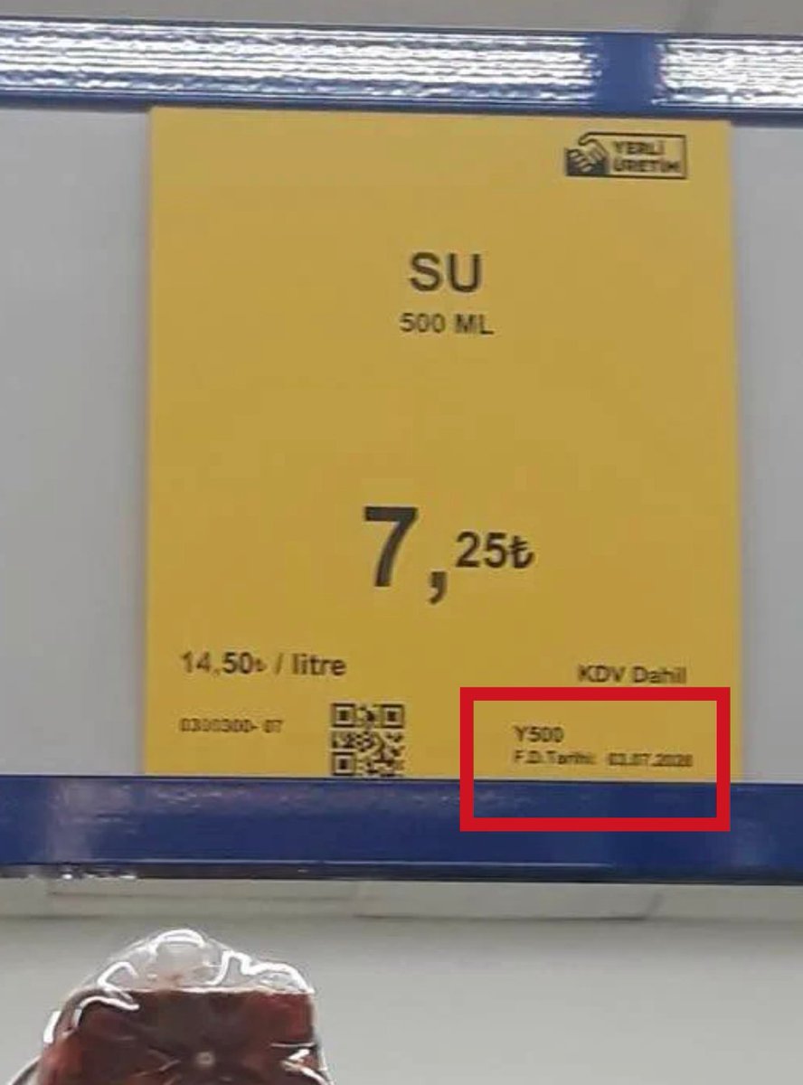 husrevdayi's tweet photo. 🚨 Pet şişelerde 1 TL depozito iadesi uygulamasının başlamasının ardından, üç harfli marketlerde içeceklere zam yapıldığı ortaya çıktı.
📍Bunlara kayyum yok mu?
📍Denetleme yok mu?
@memetsimsek @TC_icisleri @mustafaciftcitr @abakingurlek @HMBakanligi @ticaret https://t.co/uDLNYVA3aL