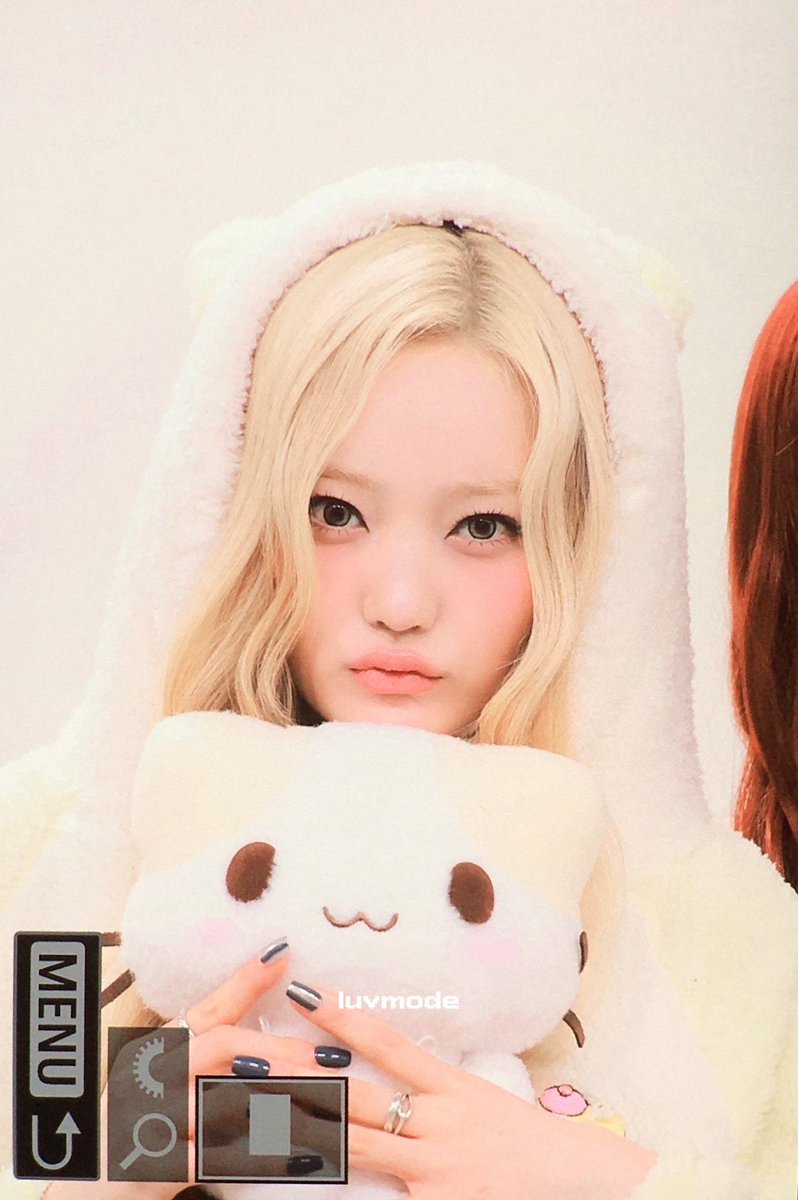 luvmode_kv's tweet photo. 260705 졸귀…#Keyveatz #키비츠 #유이 #NEWY https://t.co/cUw8DXNv7M