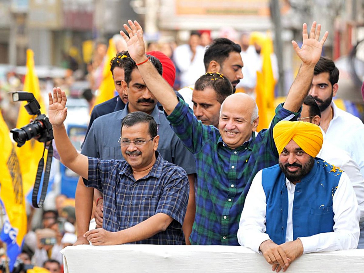 ani_digital's tweet photo. Punjab: AAP sweeps Hoshiarpur, Jalalabad civic body polls

Read @ANI Story |https://t.co/lMGHDC5ywj

#AAP #Punjab #CivicBodyPolls https://t.co/Qlj9e5dxpC