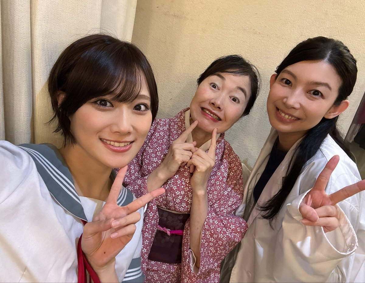 Chee_2018's tweet photo. 『#宣聖リーデイズ 』終焉🌈

初のLIVESさん！
素敵なキャストの皆さんに脚本演出。スペシャリストな音照さん、応援してくださる皆様に支えられ、無事に走り切ることができました‼︎
一歩踏み出す勇気、心動かす何かが届いてたら嬉しいです✨
本当にありがとうございました！
島先生、楽しかったぁ😚 https://t.co/b5HrTj81lS