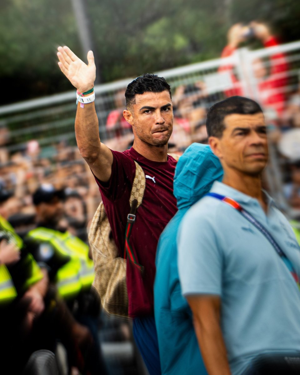 AlNassrTribune's tweet photo. 🐐🇵🇹🥶 https://t.co/ZK5rADqRA7