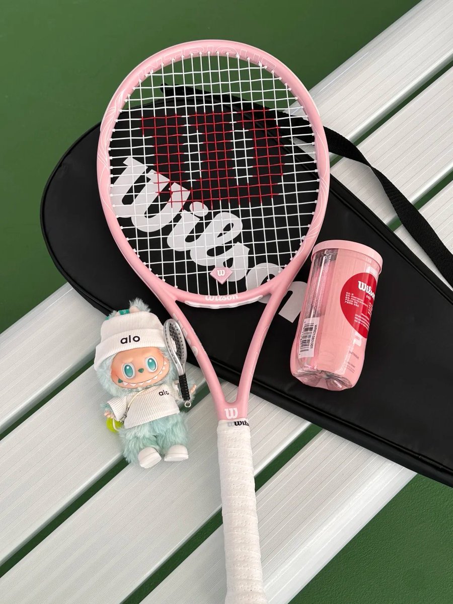 Twilight1Ray's tweet photo. Lately, I’ve been playing tennis regularly. https://t.co/vVaLGB26Xo