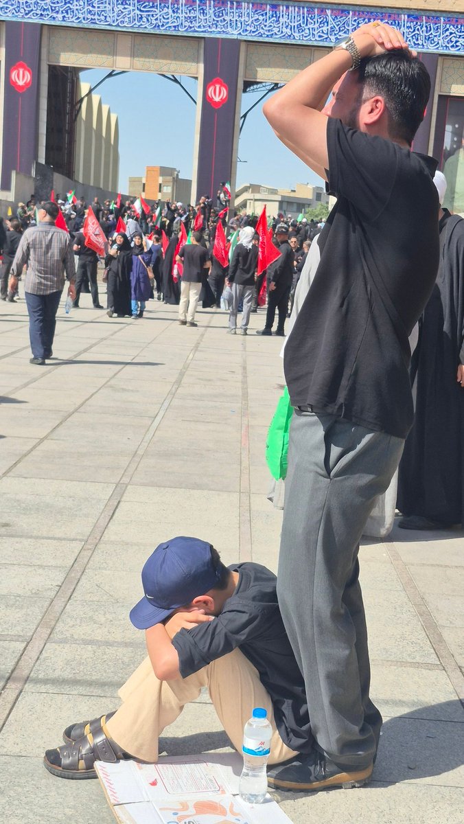 هادی روحانی tweet media