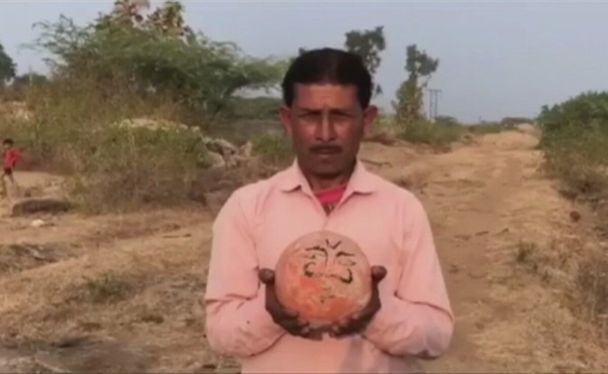 GemsOfINDOLOGY's tweet photo. World's first pathological dinosaur egg. 30 nests. 66 million years. Globally irreplaceable.

Broken fence. No guard. We're surveying the rock for limestone.

---

India has a titanosaur nesting site that yielded the world's first ovum-in-ovo pathology in a dinosaur. The fence is broken. No signage. Outcrops scratched by wandering visitors.

GSI's own RTI-disclosed fieldwork report from December 2023 describes fossil samples "lying in the open without any care or maintenance."

Their last systematic paleontological programme on this formation: 2000-02. The two most recent GSI entries for the same rock unit are limestone exploration surveys.

We are prospecting the rock that holds the world's first dinosaur pathological egg for construction material.

Three agencies orbit this site. None owns the broken fence.

A Geoheritage proposal is pending.

The nests are not.