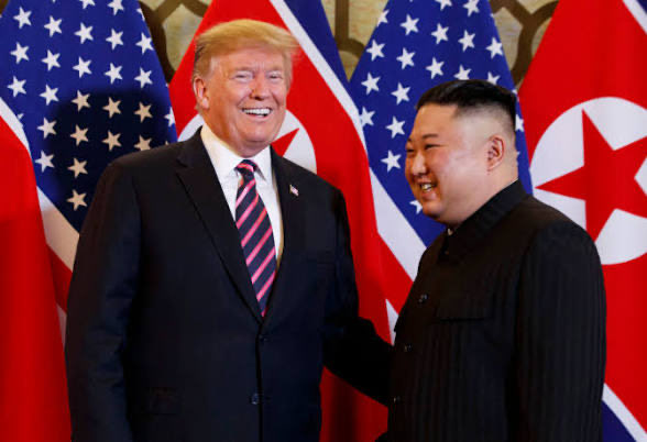 DC4Hope's tweet photo. @LunaForTruth @cmichaelbelle There is no bigger communist supporter than pedoRapist commie traitor Trump.
#CommieTrump literally writes love letters to, drools & worships these communist monsters!! ⬇️⬇️
#CommieTrump wants to be them! He has always wanted to be them!
Lock up #CommieTrump!!
#TraitorTrump https://t.co/kCMkP4aj6P