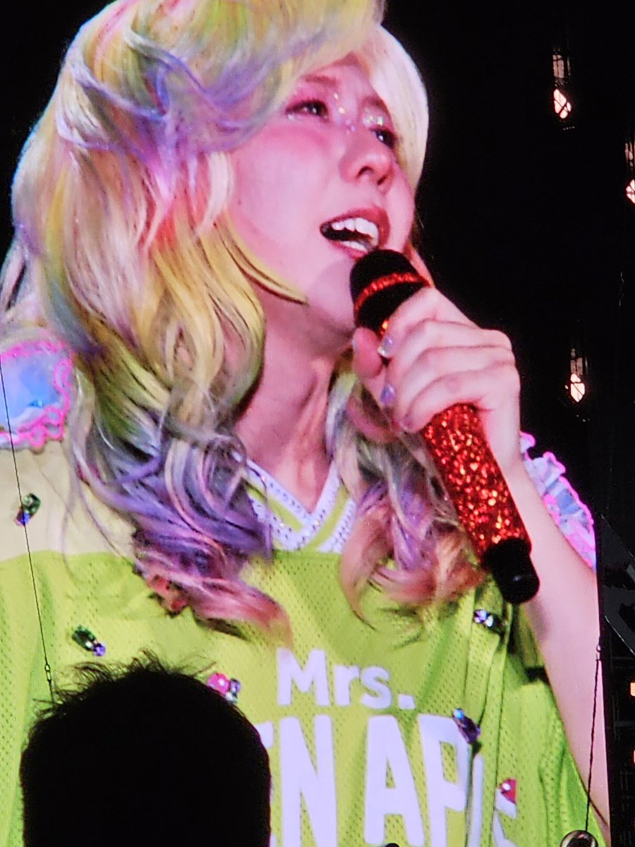 Marigon_poyo's tweet photo. 世のりょーちゃん好きの皆様へ。
最大限にかわいい写真が取れました。
もしよければ保存して愛でてやってください。
（転載はしないでくださいね💛）

#MrsGREENAPPLE
#ゼンジン未到とイミュータブル
#藤澤涼架 https://t.co/BDiQE30a1Y