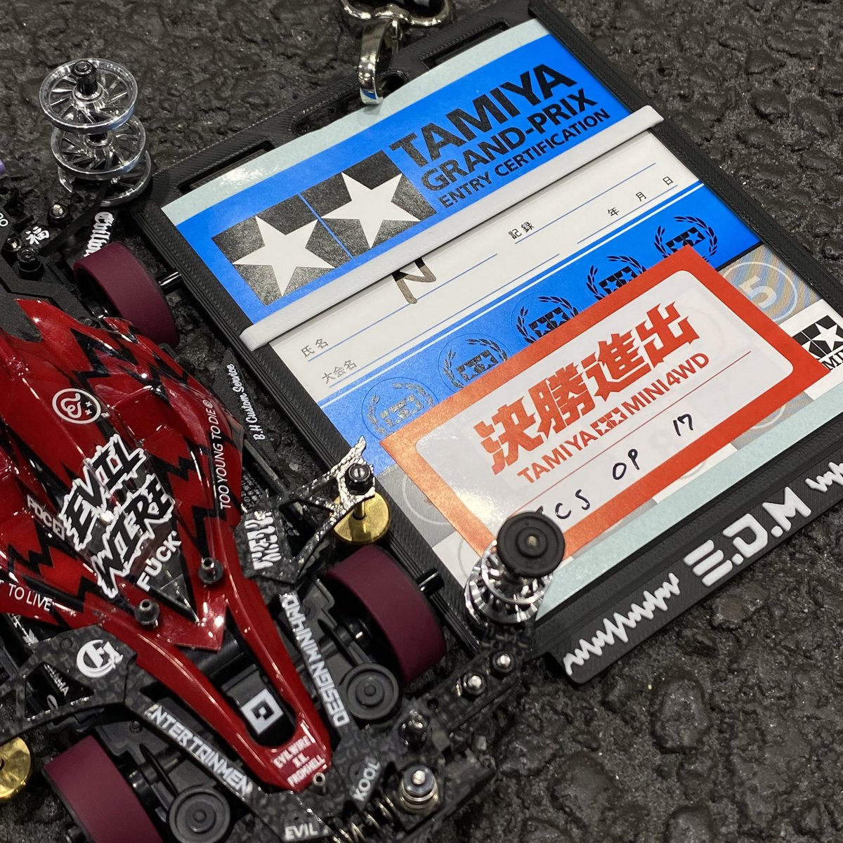 112_MINI4WD's tweet photo. アルカリ電池は難しいですね、頑張ります。💪🏻 https://t.co/kpxcV4QEq2